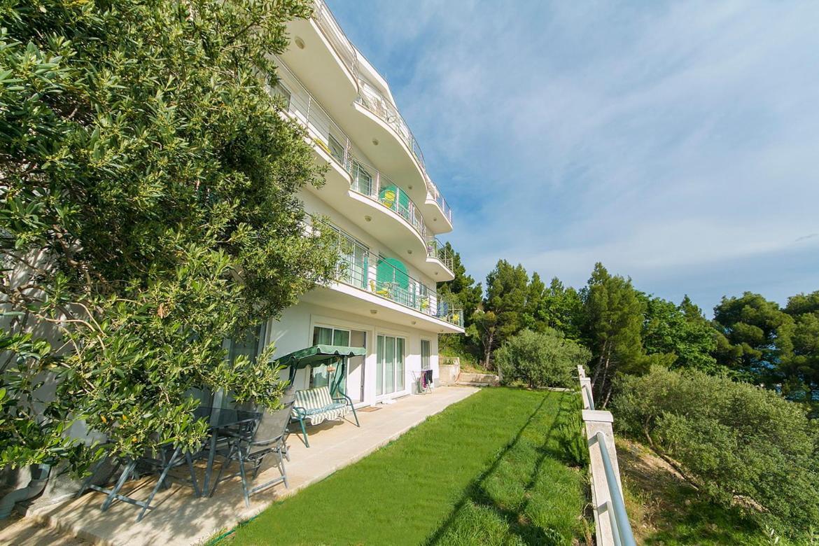 Villa Issea Brela Exterior foto